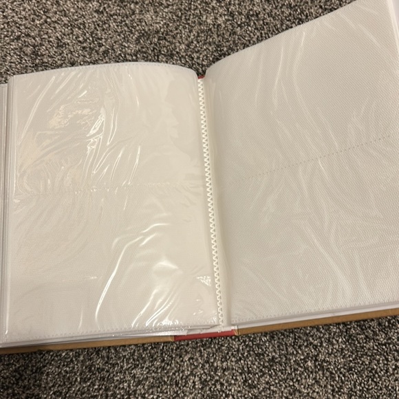 Photo album - Picture 2 of 4